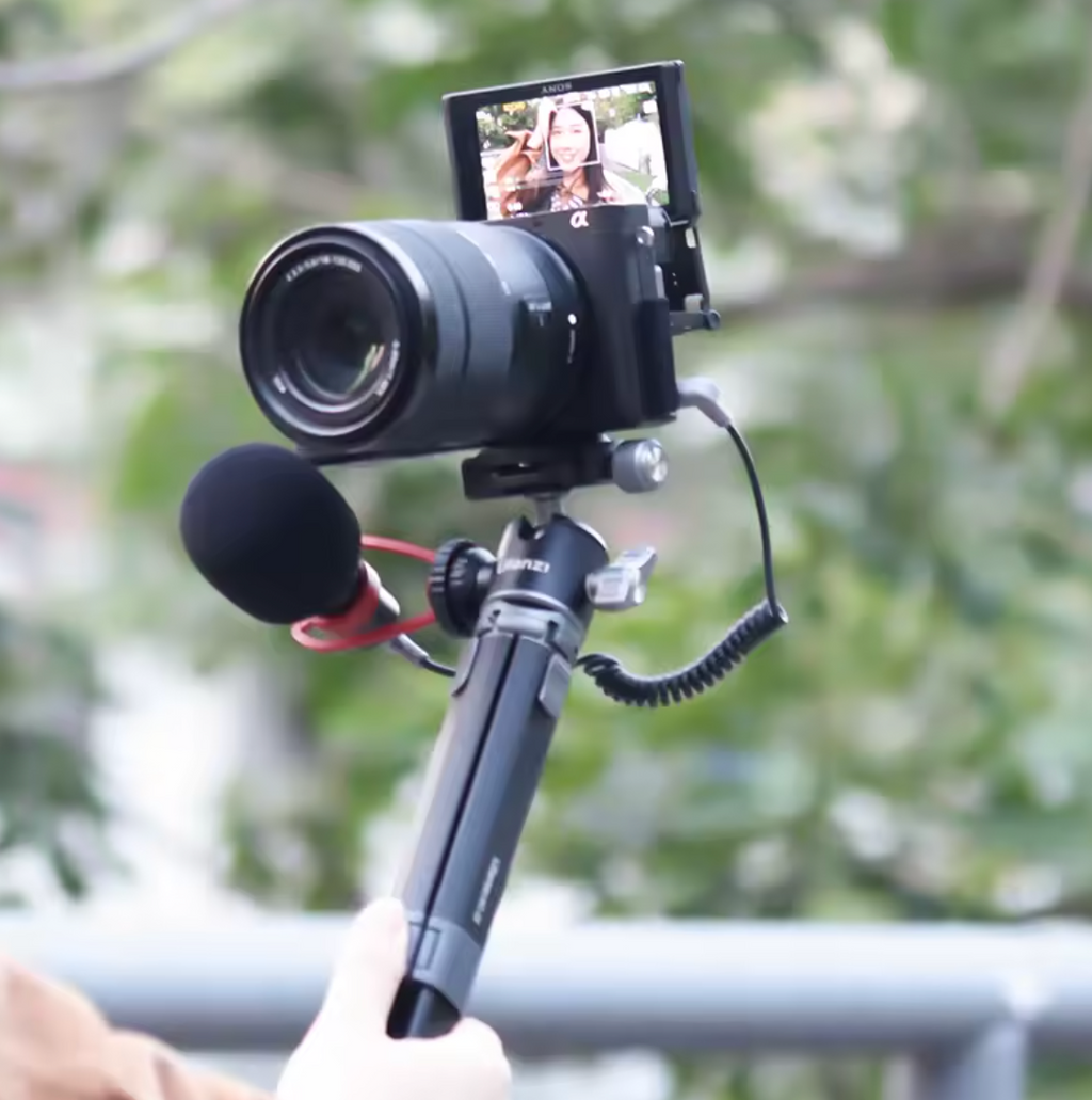 Ulanzi MT-24 Tischstativ Vlogstativ Kameragriff 360° Rotation Kugelkopf Stativ